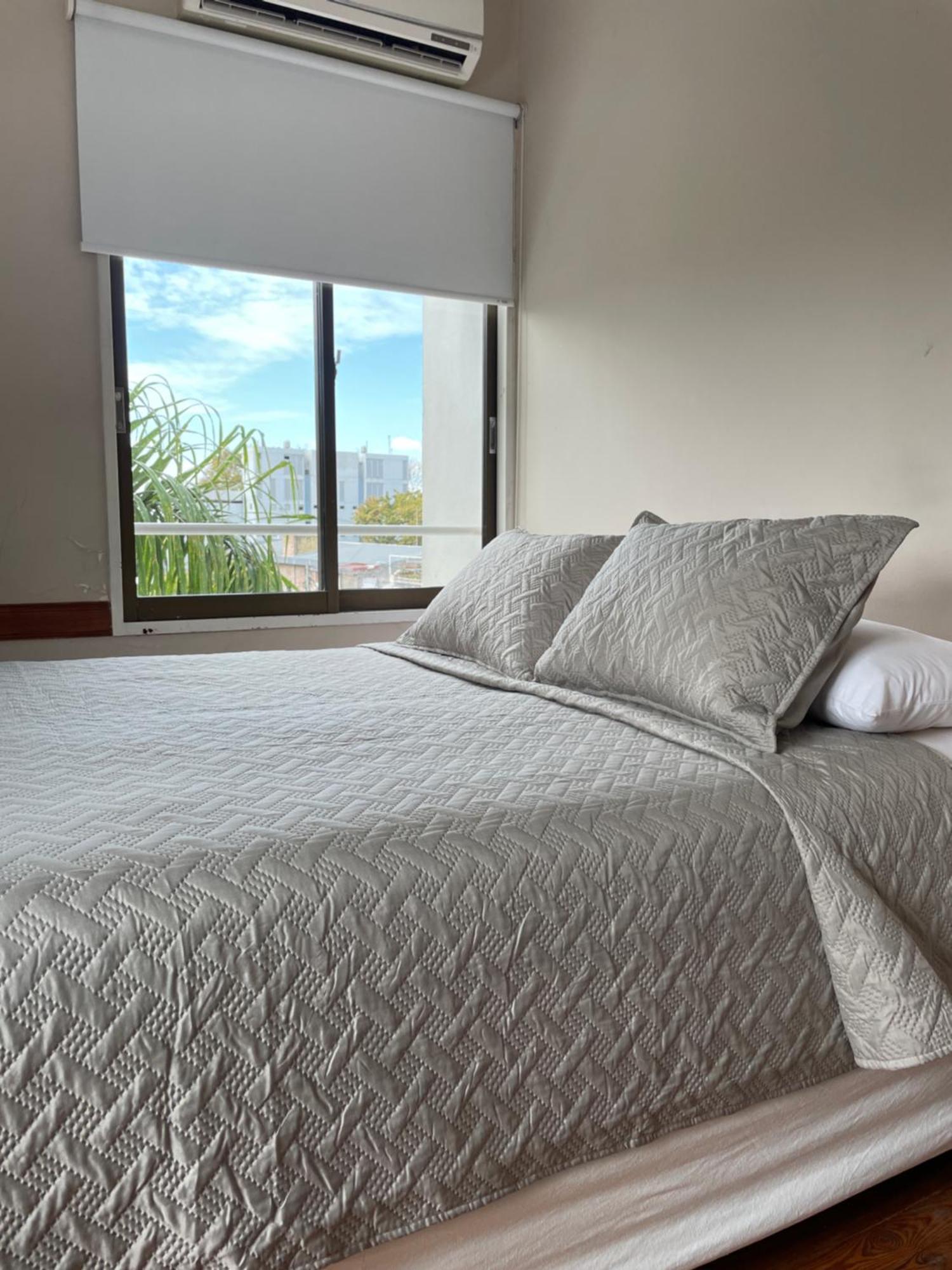Hotel Vicente López Екстериор снимка