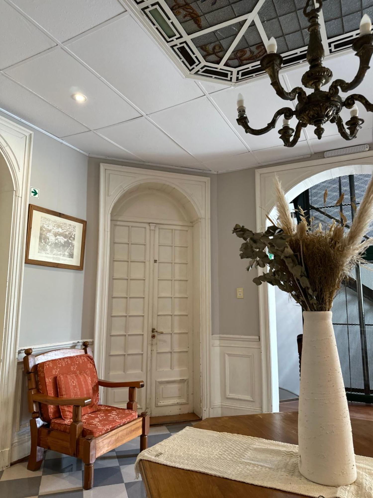 Hotel Vicente López Екстериор снимка