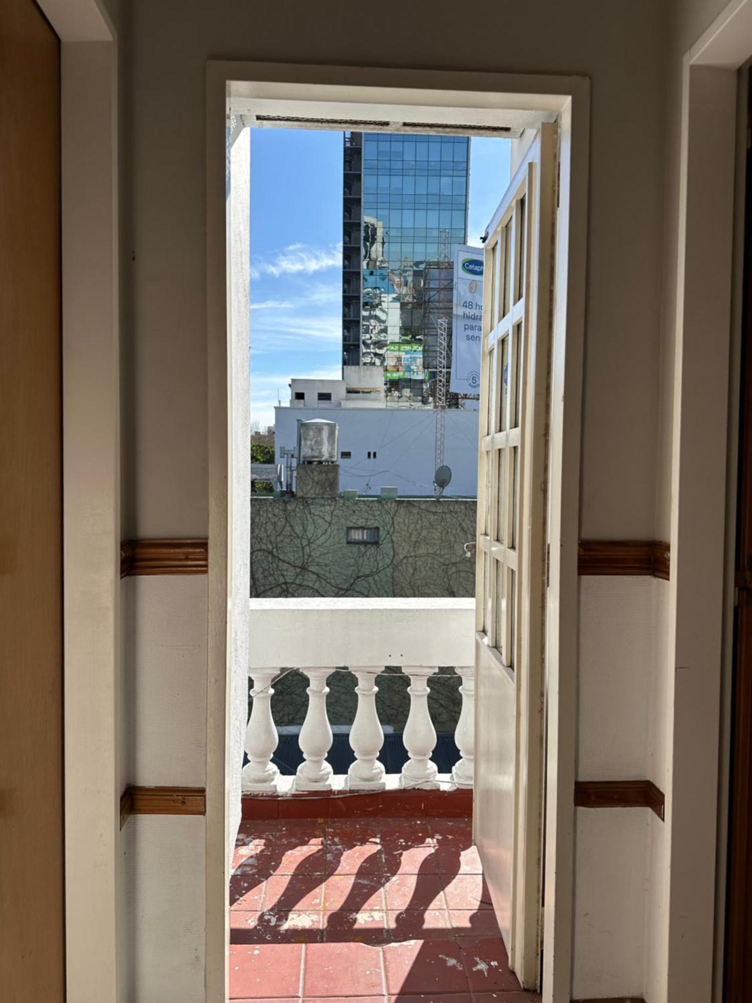 Hotel Vicente López Екстериор снимка