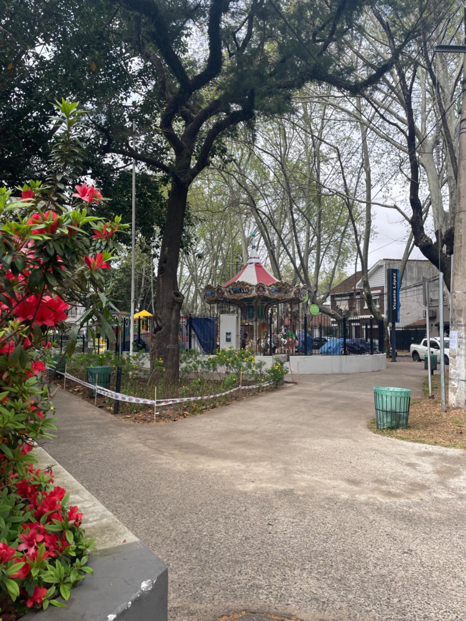 Hotel Vicente López Екстериор снимка