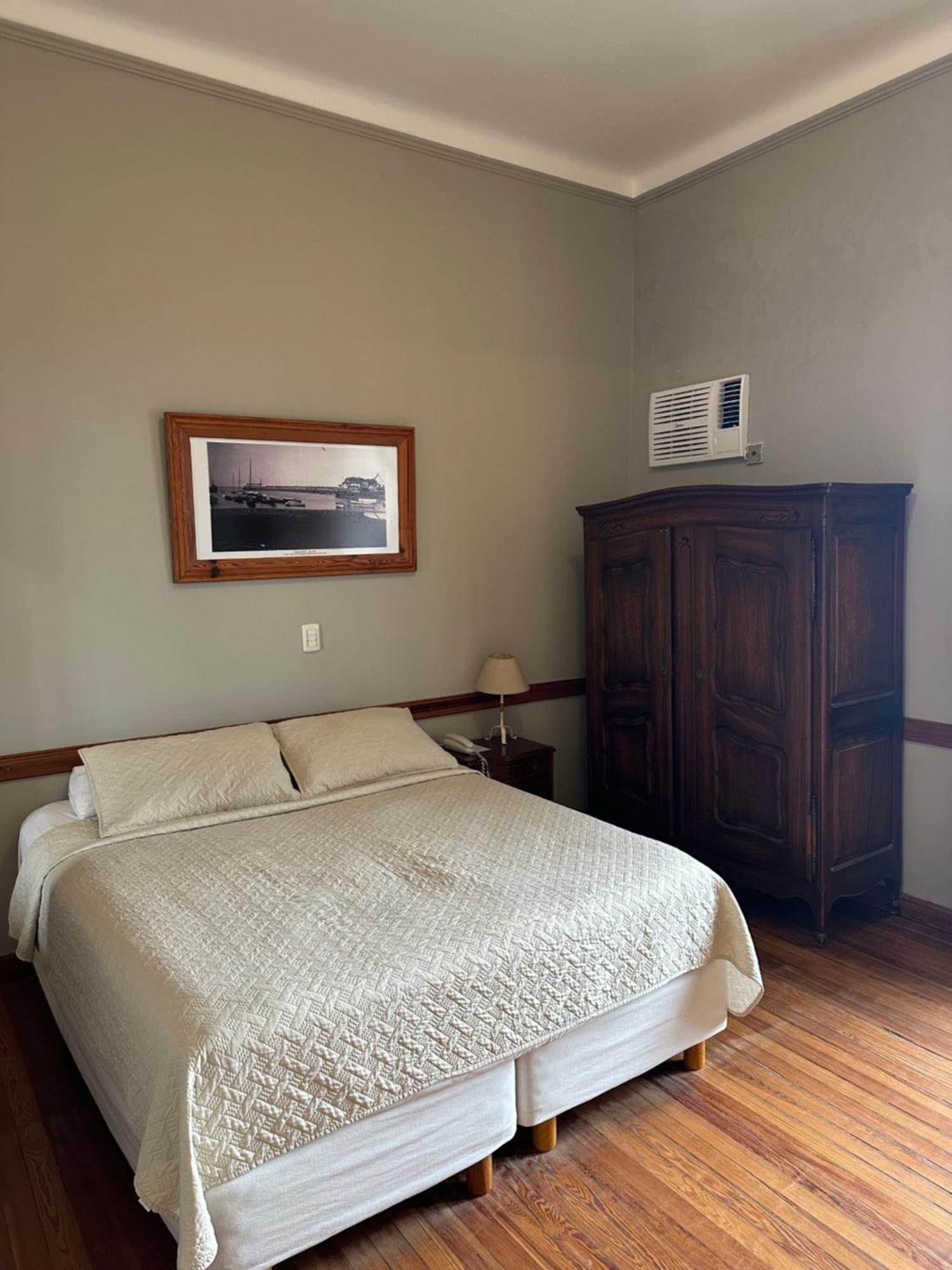 Hotel Vicente López Екстериор снимка